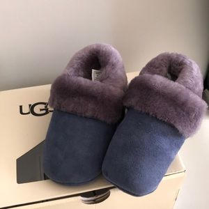 Ugg baby booties